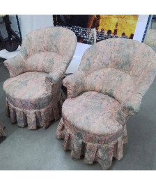 PAIRE DE FAUTEUILS CRAPAUD 