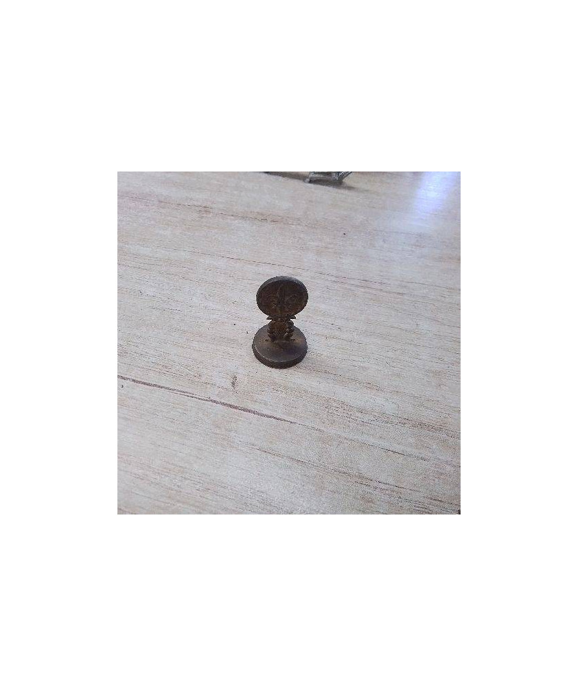 PETIT SCEAU FLEUR DE LYS