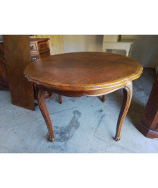 TABLE RONDE STYLE RÉGENCE 