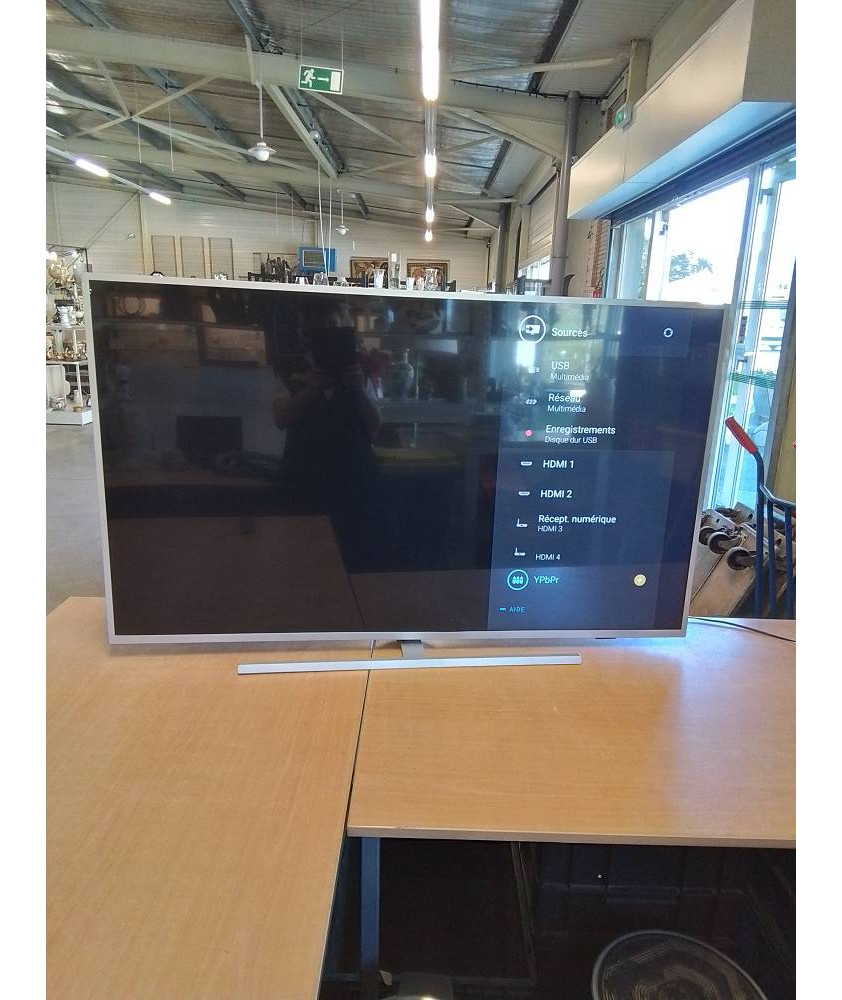 TV CONNECTÉE LCD A RETROECLAIRAGE LEDSAMSUNG 58PUS7304/12 146CM