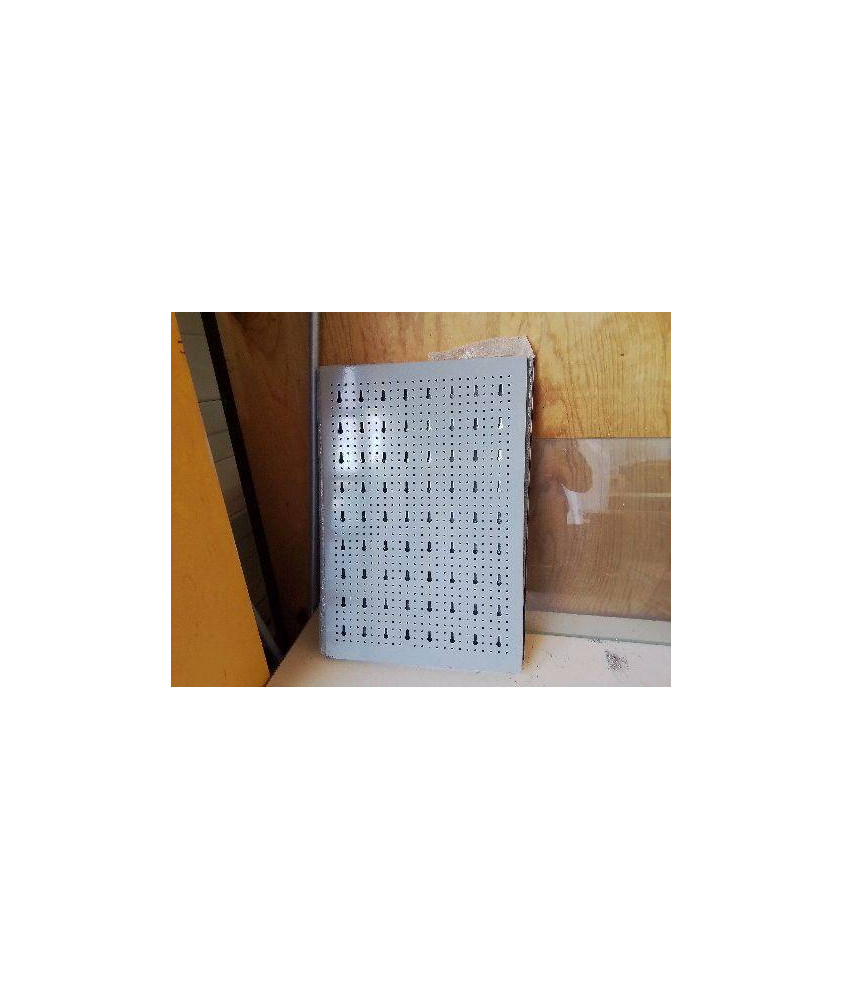 PANNEAU RANGEMENT OUTILS 