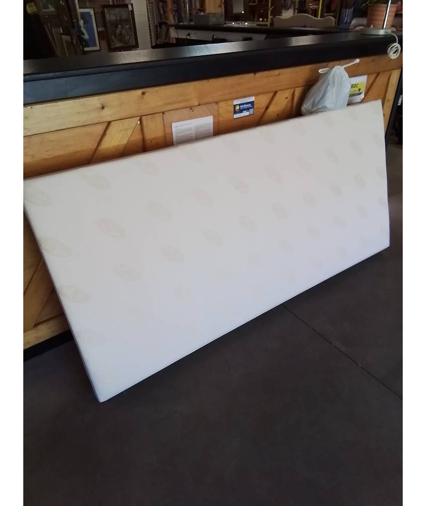 SOMMIER TAPISSER A LATTES LITERIE REVE D’OR AVEC 4 PIEDS 