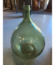 DAME JEANNE VERRE TEINTÉ VERT