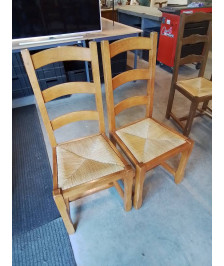PAIRE DE CHAISE BOIS CLAIR PAILLÉ A ENTRETOISE DOSSIER 3 BARREAUX 