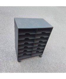 MEUBLE CASIER A ROULETTES 