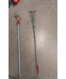 OUTIL RAMASSE FEUILLES 