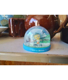 BOULE À NEIGE TITI EN SUISSE 