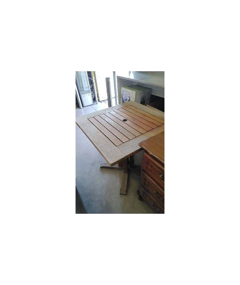 TABLE DE JARDIN BOIS / EN L’ETAT