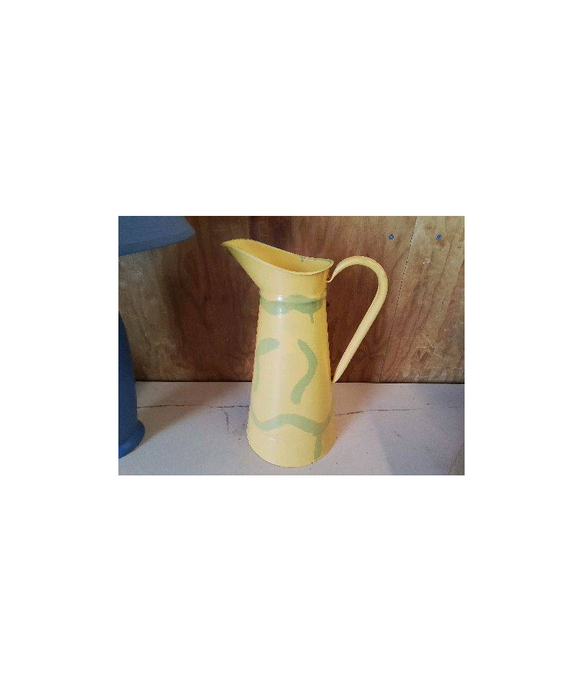 BROC JAUNE EN TAULE ÉMAILLÉ 