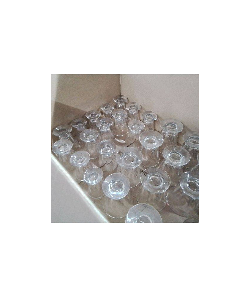 LOT 27 VERRES CRISTAL DE SÈVRES 