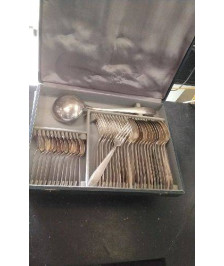 MENAGERE ERCUIS METAL ARGENTE 