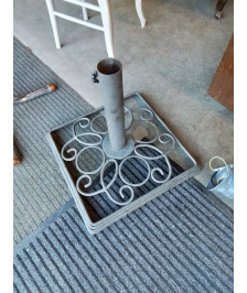 PIED DE PARASOL MÉTAL GRIS