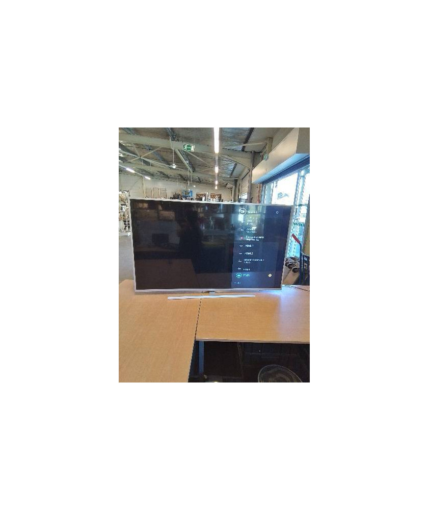 TV CONNECTÉE LCD A RETROECLAIRAGE LEDSAMSUNG 58PUS7304/12 146CM