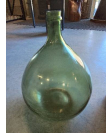 DAME JEANNE VERRE TEINTÉ VERT