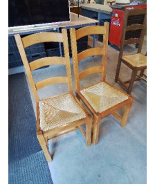 PAIRE DE CHAISE BOIS CLAIR PAILLÉ A ENTRETOISE DOSSIER 3 BARREAUX 