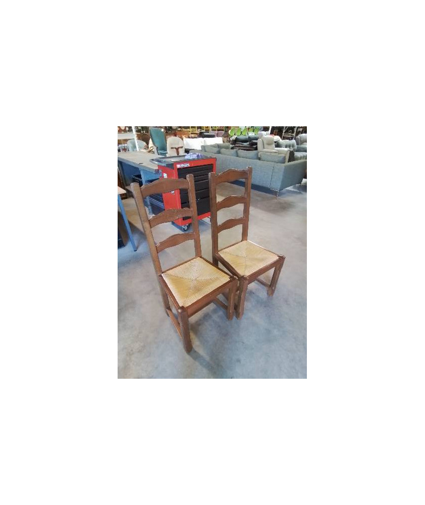 PAIRE DE CHAISES A ENTRETOISE BOIS PAILLÉ DOSSIER 3 BARREAUX CHANTOURNÉ 