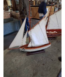MAQUETTE VOILIER BOIS 