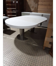 TABLE RONDE BLANCHE 1 ALLONGE PIETEMENT MÉTAL  HUSSON