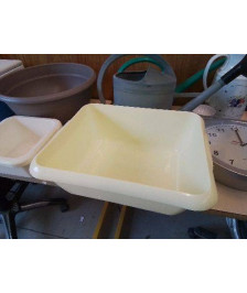 BASSINE EN PLASTIQUE 