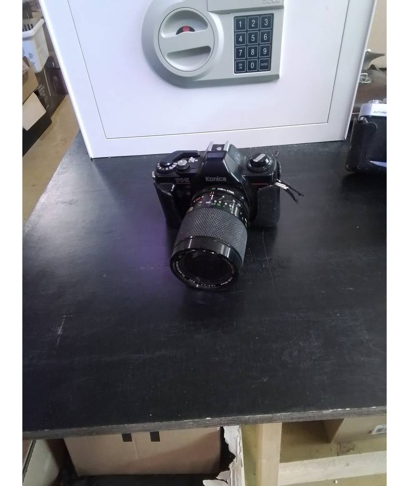 APPAREIL PHOTO KONICA TC-X