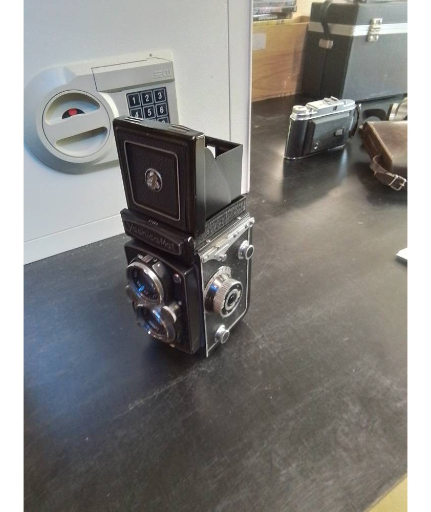 APPAREIL PHOTO YASHICA MAT