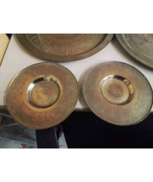 PETITE ASSIETTE EN LAITON 