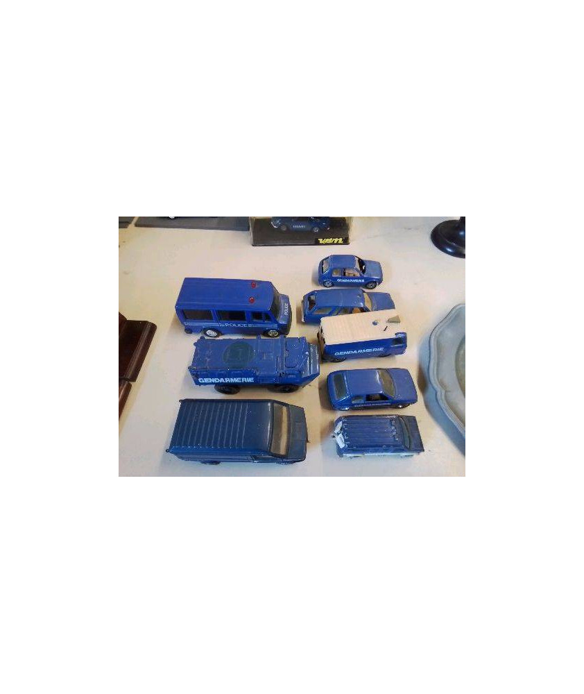PETITE VOITURE GENDARMERIE 