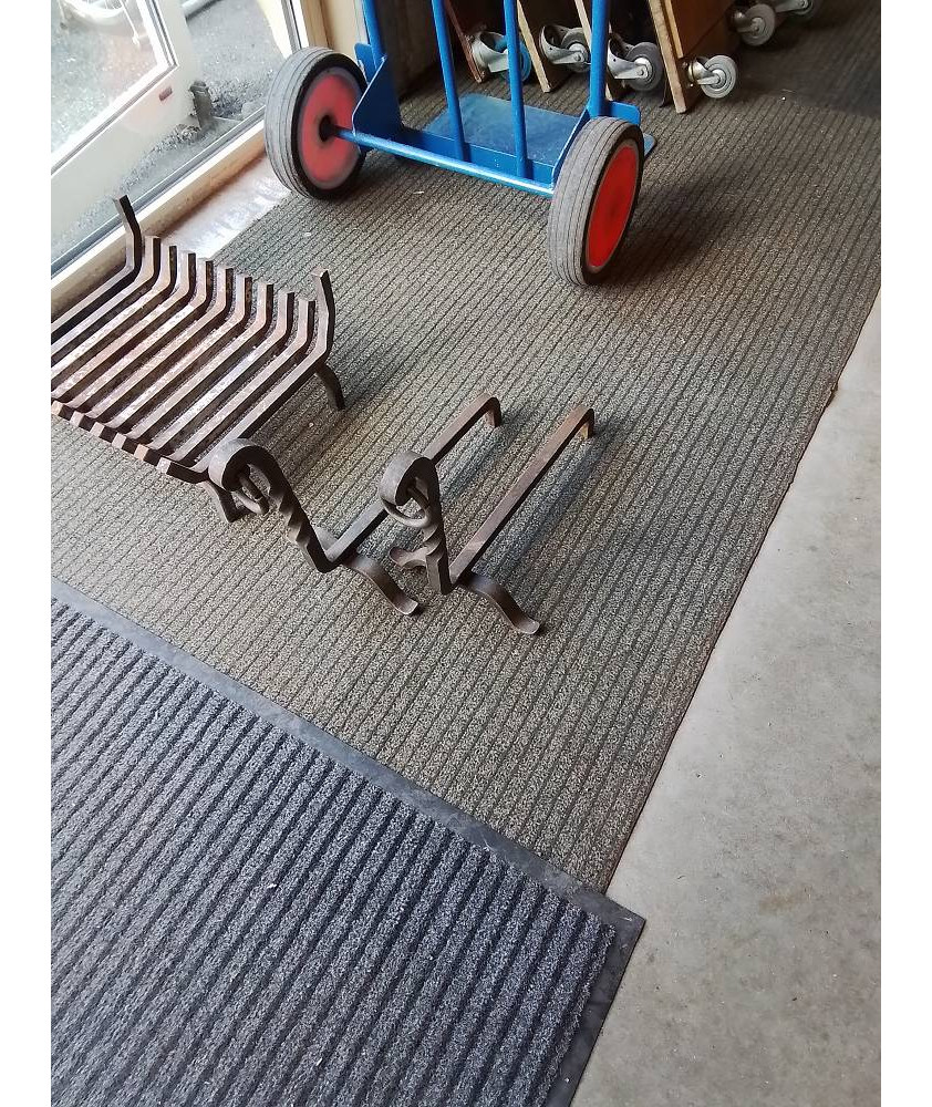 PAIRE DE CHENETS A ANNEAU FER FORGÉ 