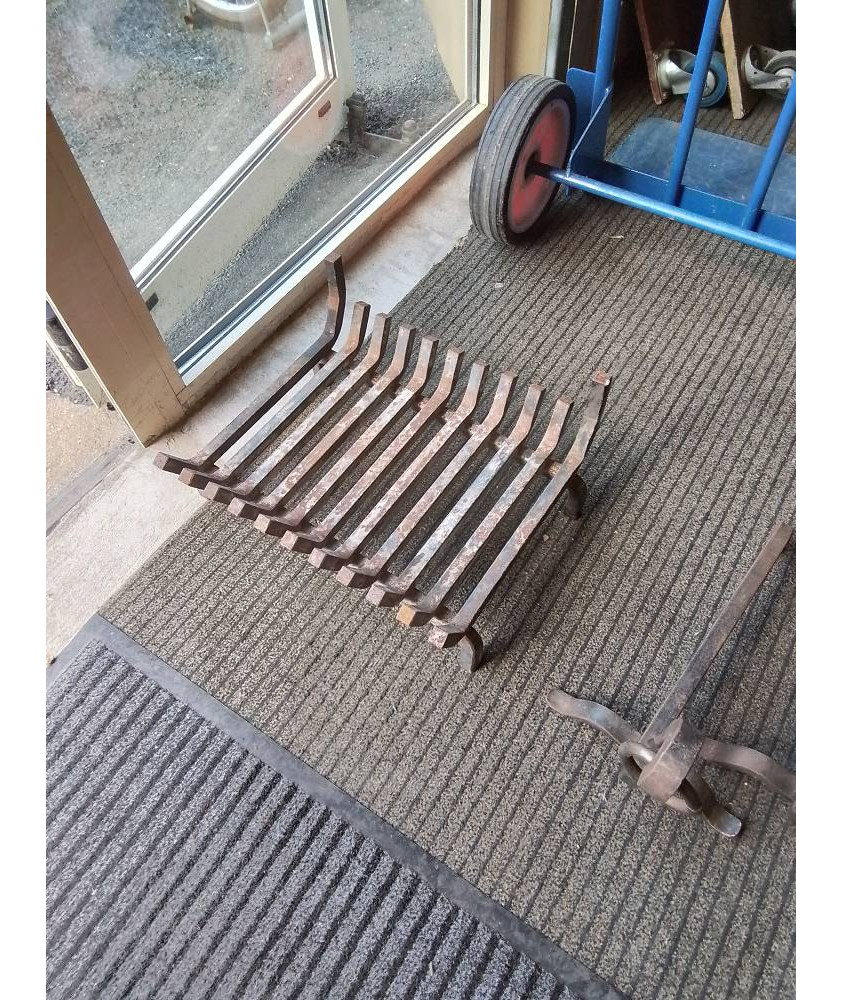 BERCEAU DE CHEMINÉE FONTE