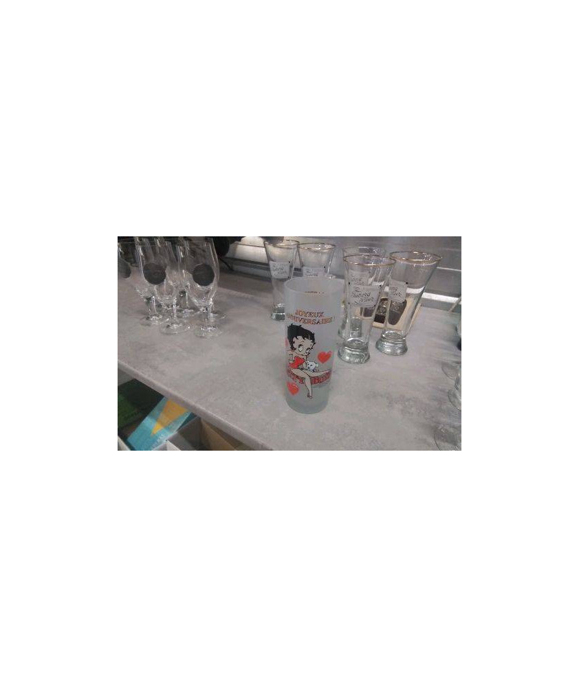 VERRE ANNIVERSAIRE BETTY BOOP