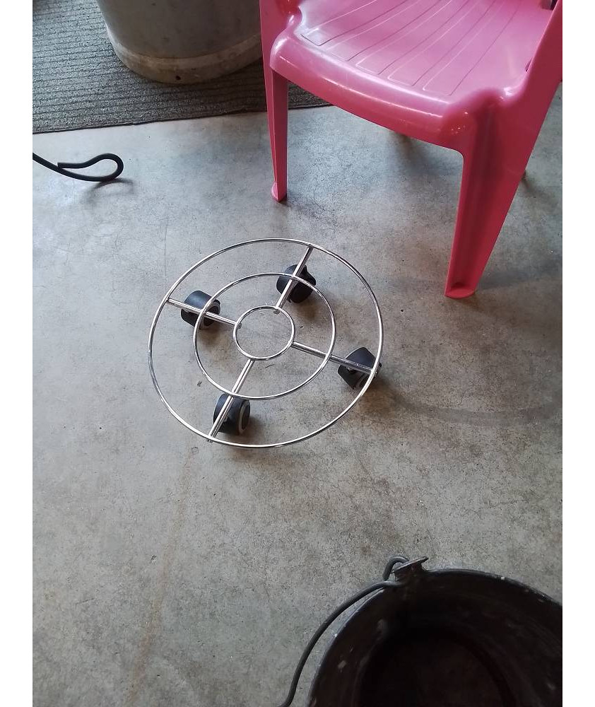 PORTE PLANTE A ROULETTES MÉTAL CHROMÉ 