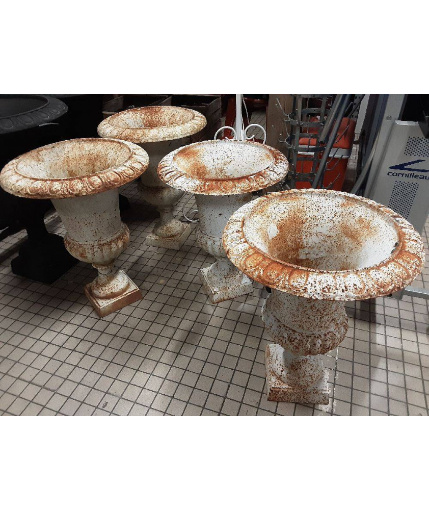 PAIRE DE MEDICIS FONTE ACIERE 62CM