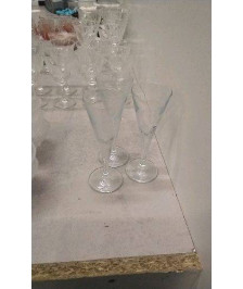 VERRES LIQUEUR A PIED X3 