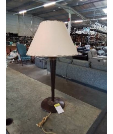 LAMPE MAZDA ANNÉES 50 MÉTAL MARRON ET LAITON AJ ECRU LISERÉ DORÉ 