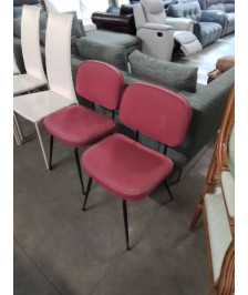 PAIRE DE CHAISES PIÈTEMENT MÉTAL NOIR ASSISE ET DOSSIER TISSU ROUGE ANNÉES 60