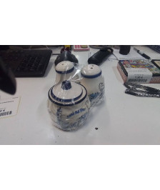 SERVICE A CONDIMENTS 