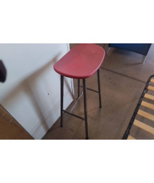 TABOURET HAUT D\'APPOINT