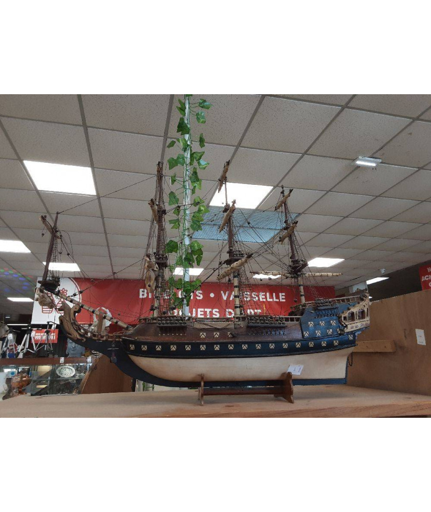 MAQUETTE DE BATEAU GIANNINA