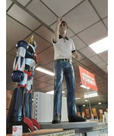 STATUE JOUEUR DE FLECHETTES