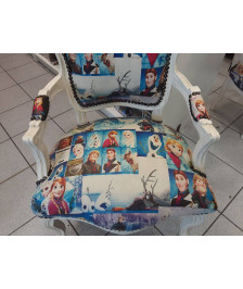 PAIRE DE FAUTEUILS ST LOUIS XV LA REINE DES NEIGES