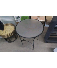 TABLE DAPPOINT METAL DESSUS VERRE