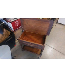 MEUBLE BAR 1 TRAPPE A ROULETTES 