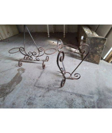 PORTE PLANTES EN FER FORGÉ 