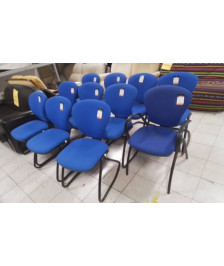 CHAISE DE BUREAU BLEU OU ROUGE NON EMPLIABLE