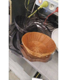 CORBEILLE RONDE PLASTIQUE 