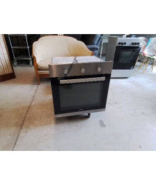 FOUR ELECTRIQUE ENCASTRABLE BEKO