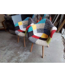 FAUTEUIL FAÇON EAMES CAPITONNÉE 