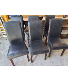 CHAISE EN CUIRE ET OSIER