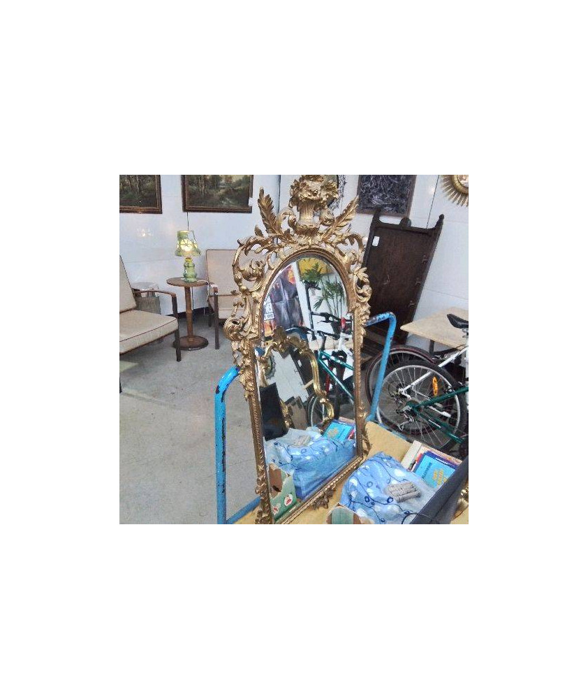 MIROIR DORÉ SCULPTÉ BISEAUTÉ 