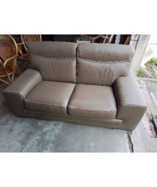 CANAPÉ DEUX PLACES CUIRE 